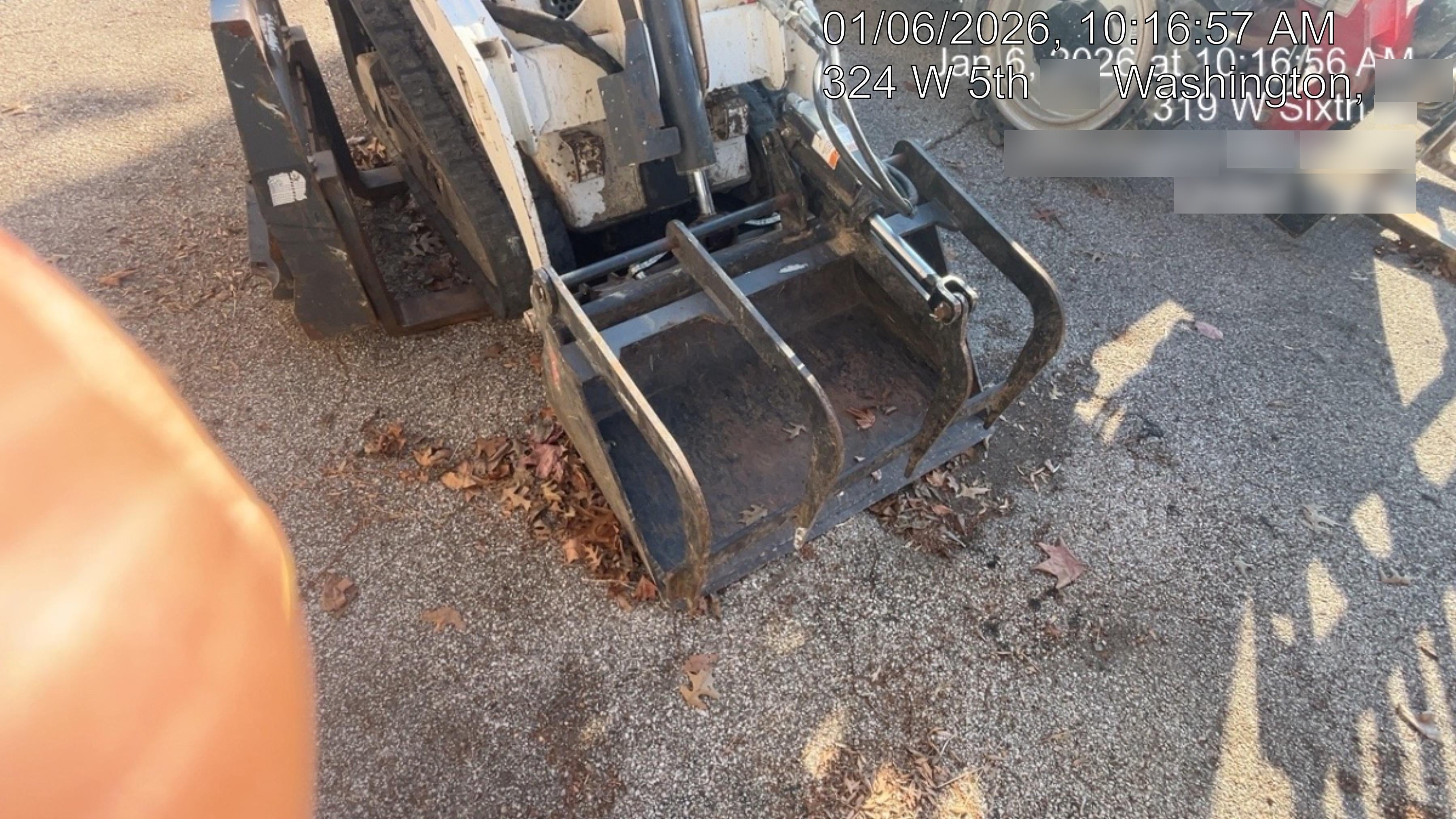 2023 ARROW MATERIAL HANDLING Grapple Bucket - Arrow