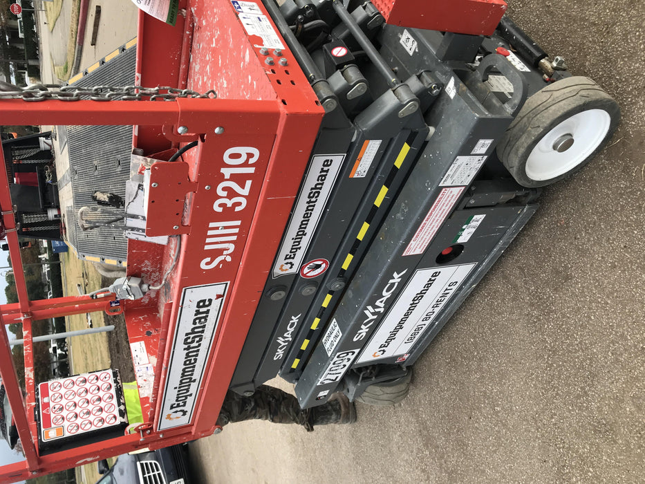 2019 Skyjack SJIII-3219 Standard Options