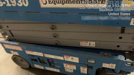 2020 Genie GS-1930 Solid Non Marking Tires, Beacon, Folding rails with half height swing gate, 800W Inverter