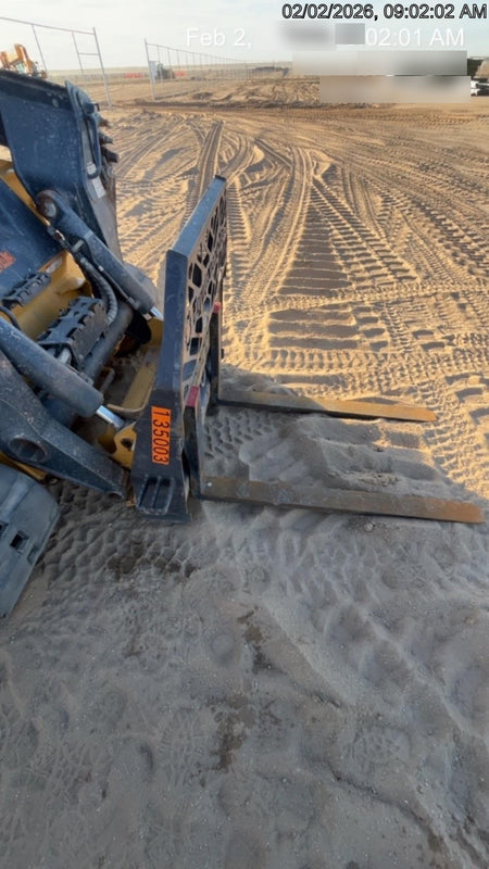 2021 PALADIN 48" Pallet Forks - Paladin