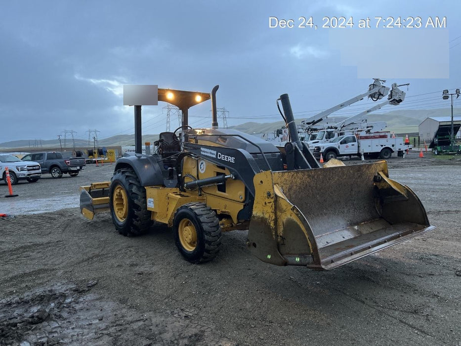 2020 JOHN DEERE 210LEP