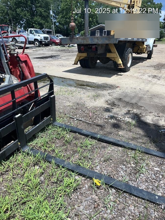 2025 ARROW MATERIAL HANDLING F5100CB - 72"