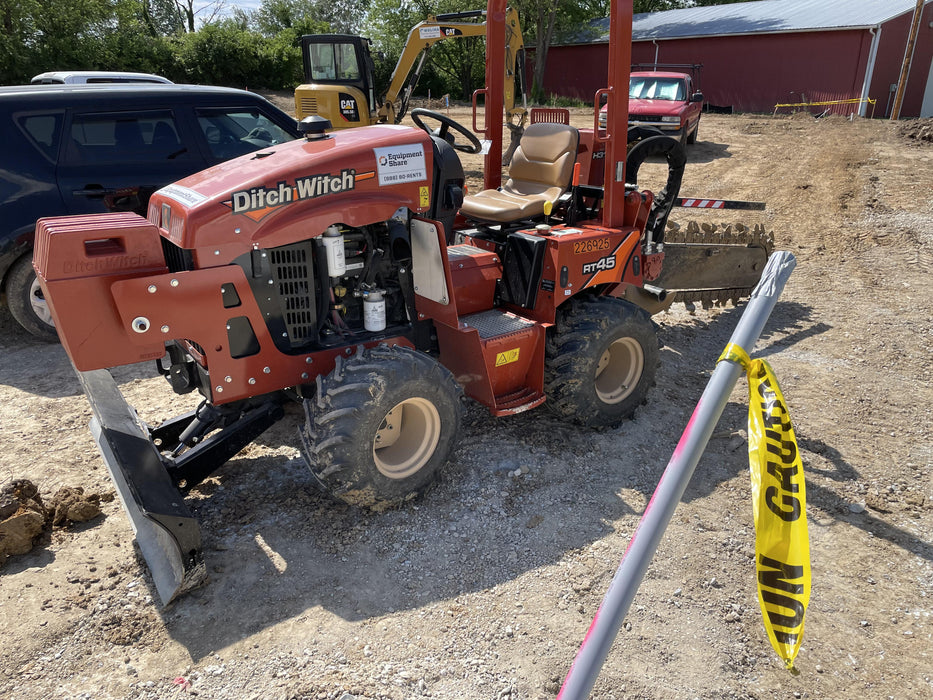 2022 DITCH WITCH RT45A