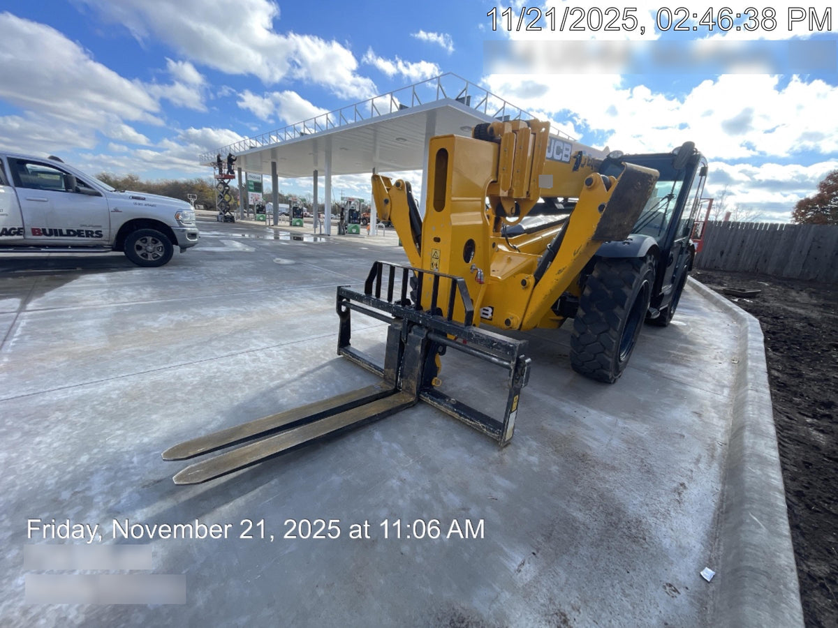 2025 JCB 512-56
