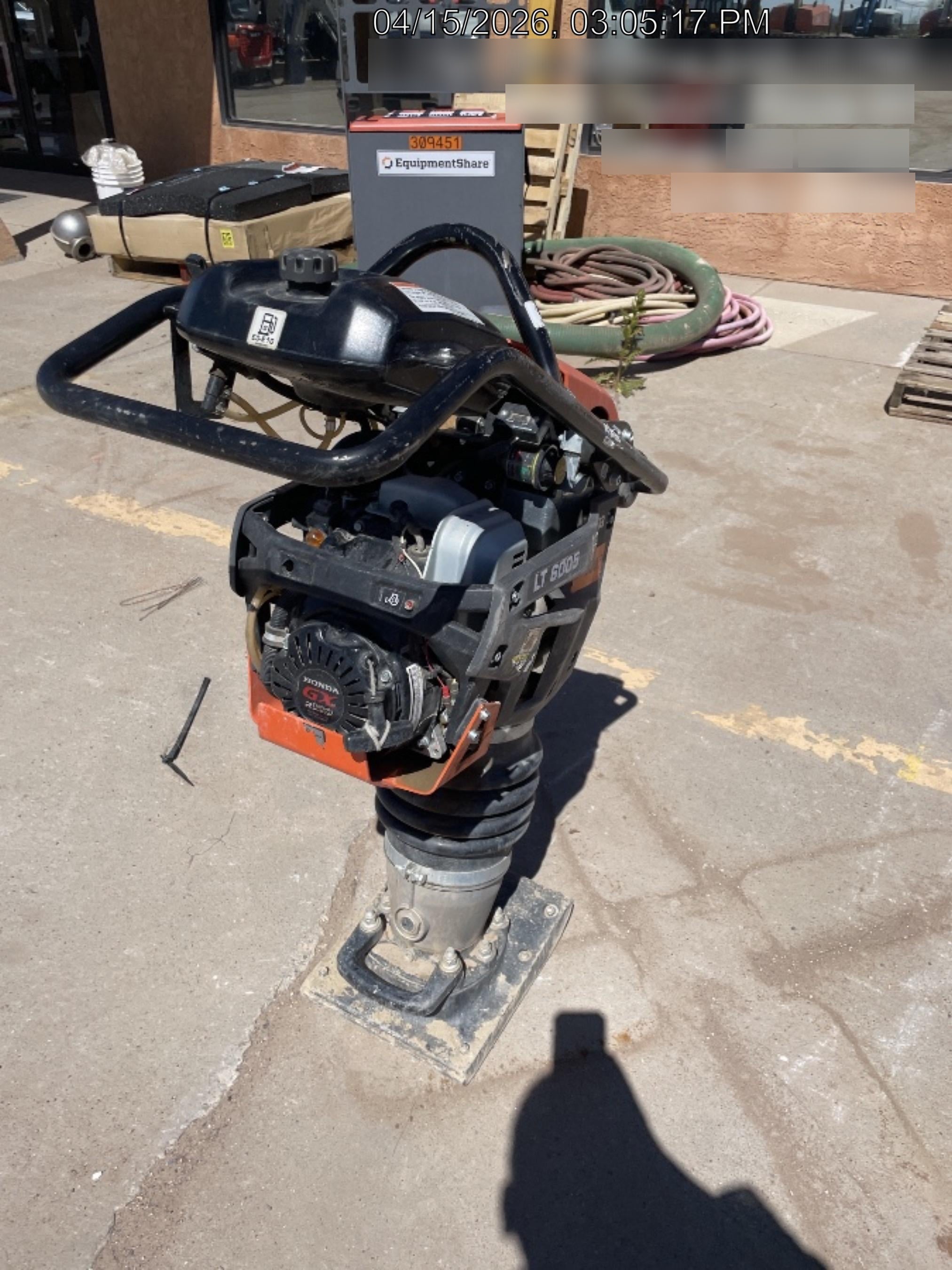2025 HUSQVARNA LT6005