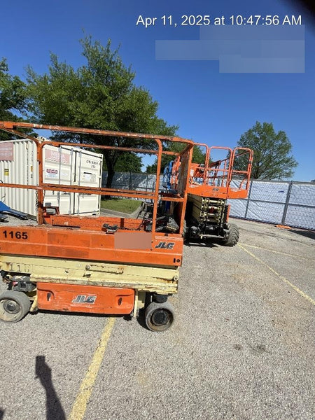 2016 JLG 1930ES