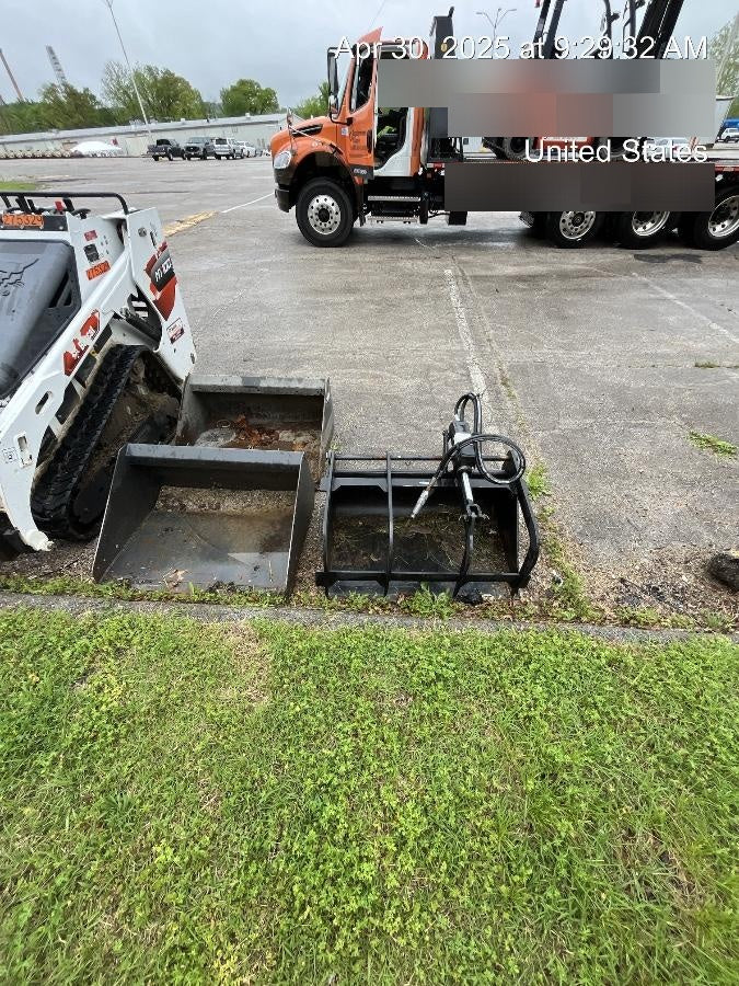 2023 ARROW MATERIAL HANDLING Grapple Bucket - Arrow