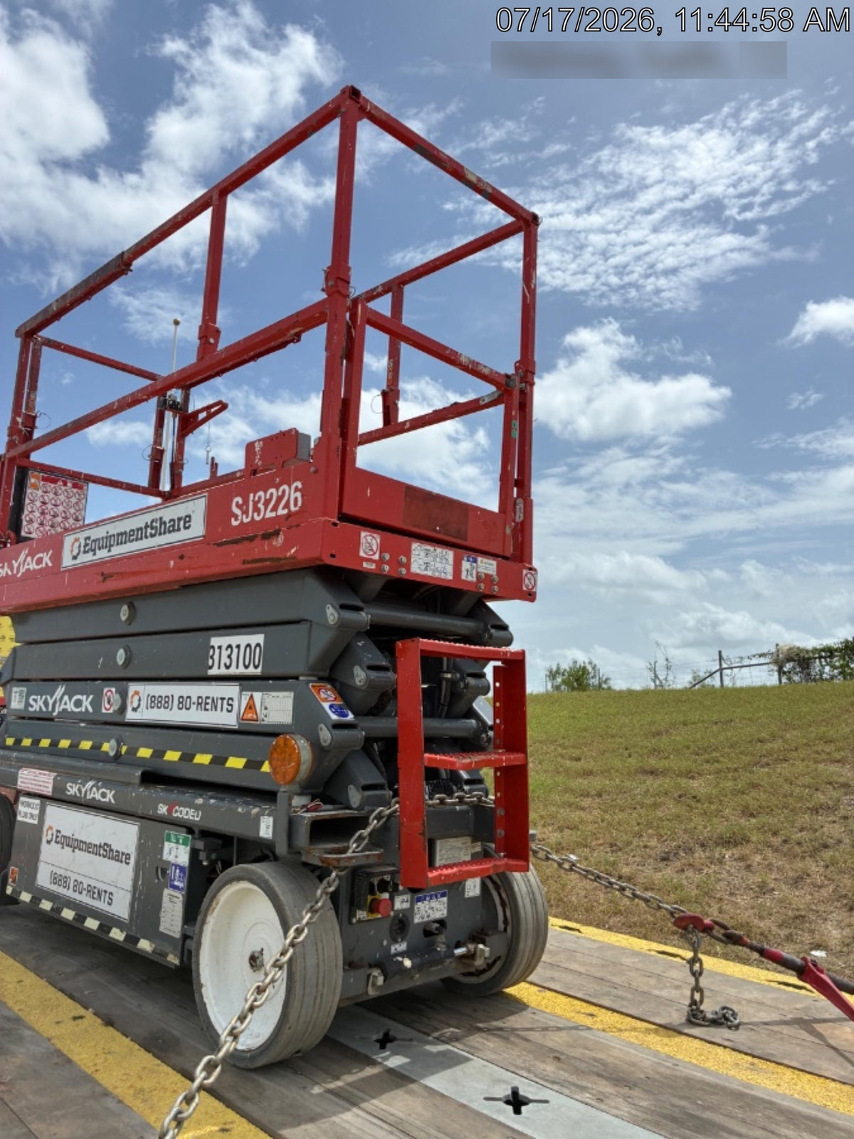 2023 SKYJACK SJ3226