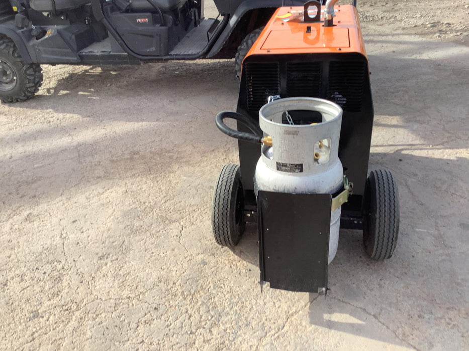 2021 Lincoln Electric Ranger 305 LPG LPG One-Pak (includes undercarriage, tank holder & tank strap) ORANGE