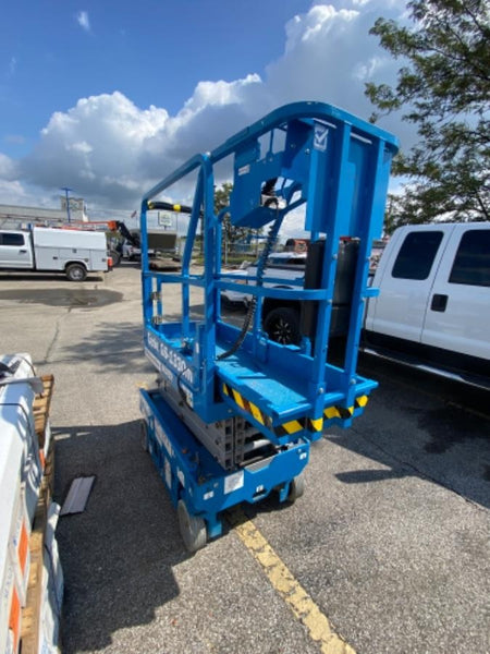 2021 GENIE GS-1330m