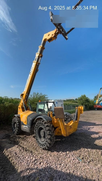 2019 JCB 512-56 Canopy, 109 HP, Solid Tires, STD Worklight, Beacon, Aux Hydraulics, Lifting Eye, Back up Alarm 66" Carriage/60" Forks
