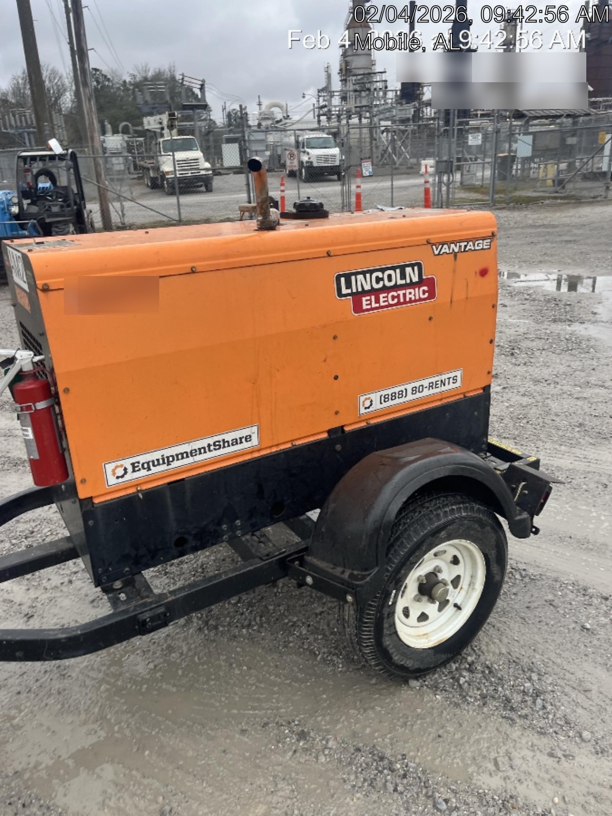 2021 Lincoln Electric Vantage 322 Vantage 322 Ready Pak 3 w/ Decals, ORANGE (includes trailer, cable rack, fender light kit) NO Telematics