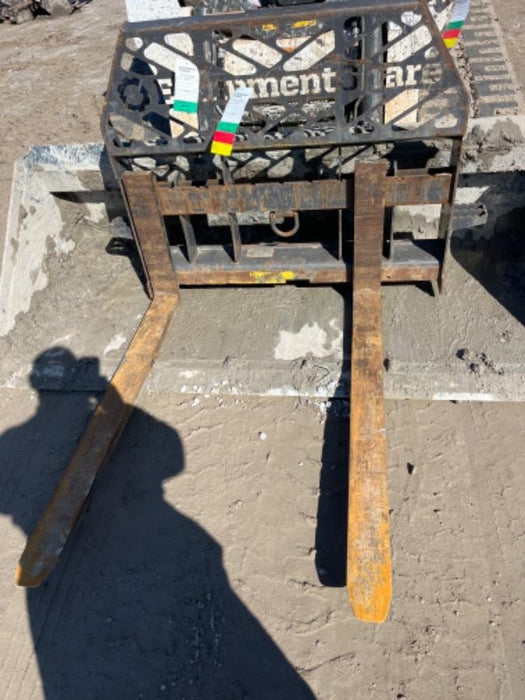 2021 PALADIN 48" Pallet Forks - Paladin