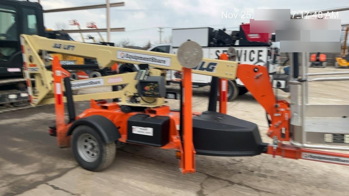 2022 JLG T350