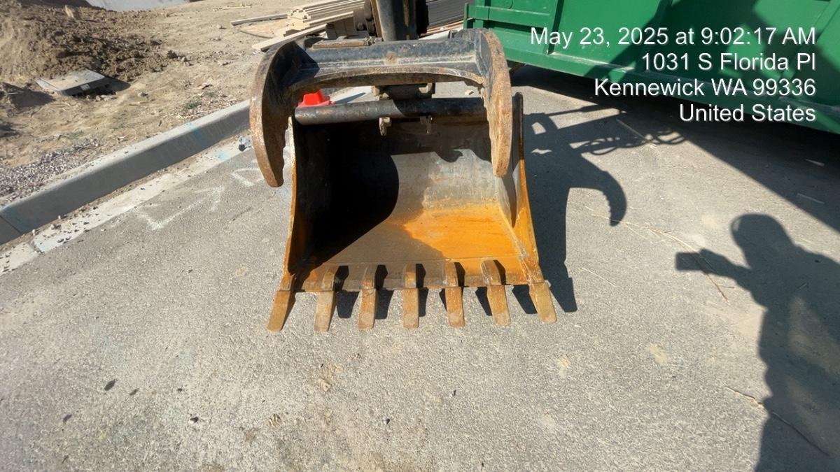 2023 STEEL UNLIMITED 36" Ditching bucket Mini Ex - Steel Unlimited