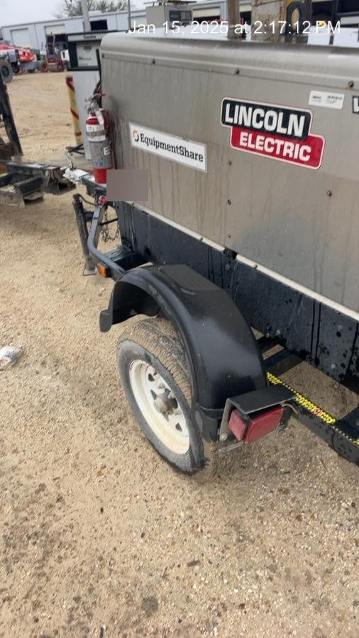 2019 Lincoln Electric Vantage 322 Welder Ready-Pak 3, Two wheel trailer, Fender and Light kit, Cable Rack