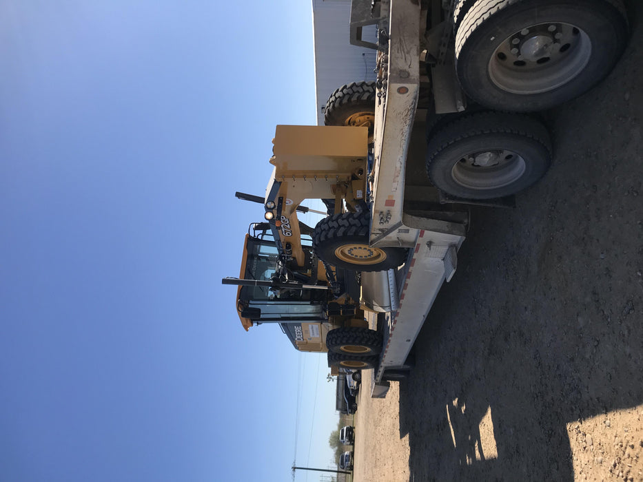 2019 JOHN DEERE 672G