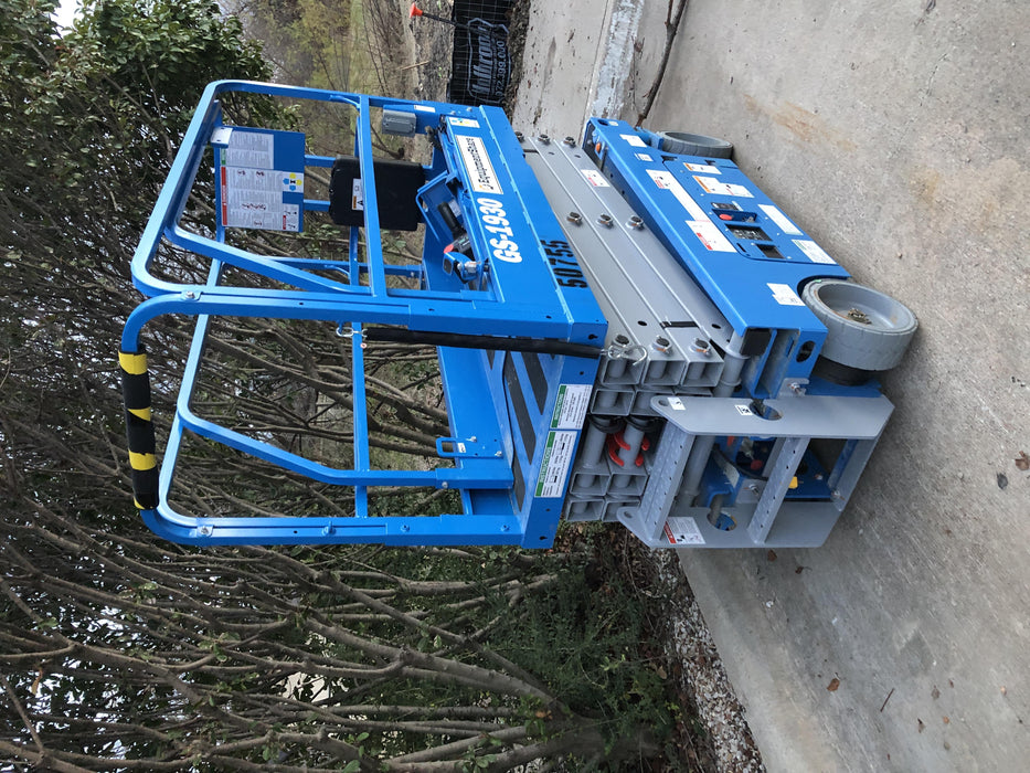 2019 Genie GS-1930 Fixed Rails with Chain Entry