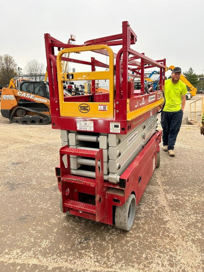 2021 MEC 2632SE