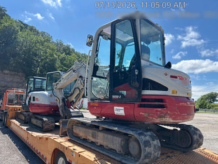 2020 TAKEUCHI TB250-2C