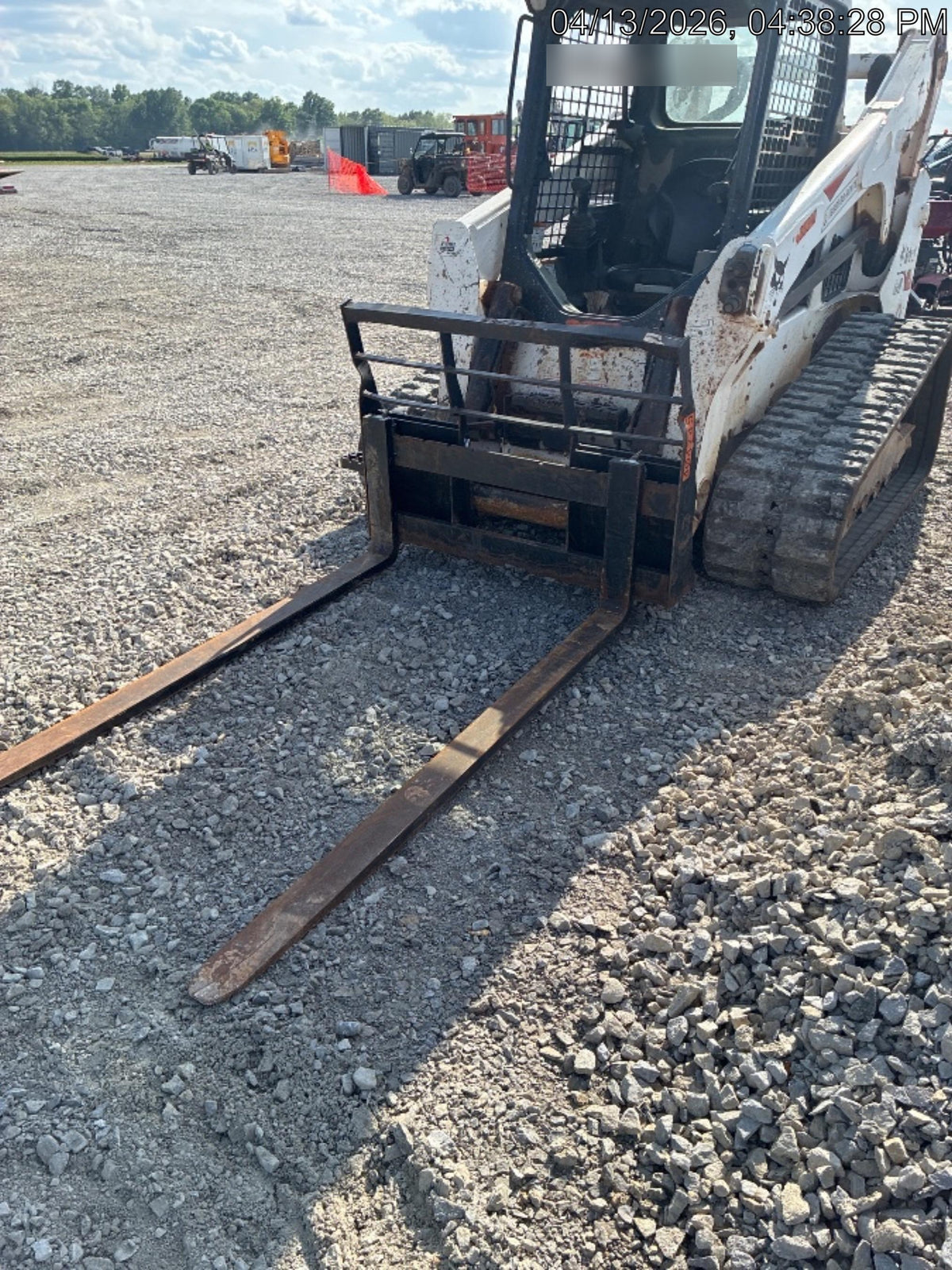 2024 ARROW MATERIAL HANDLING F5100CB