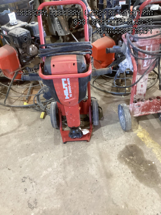 2020 HILTI TE 3000-AVR