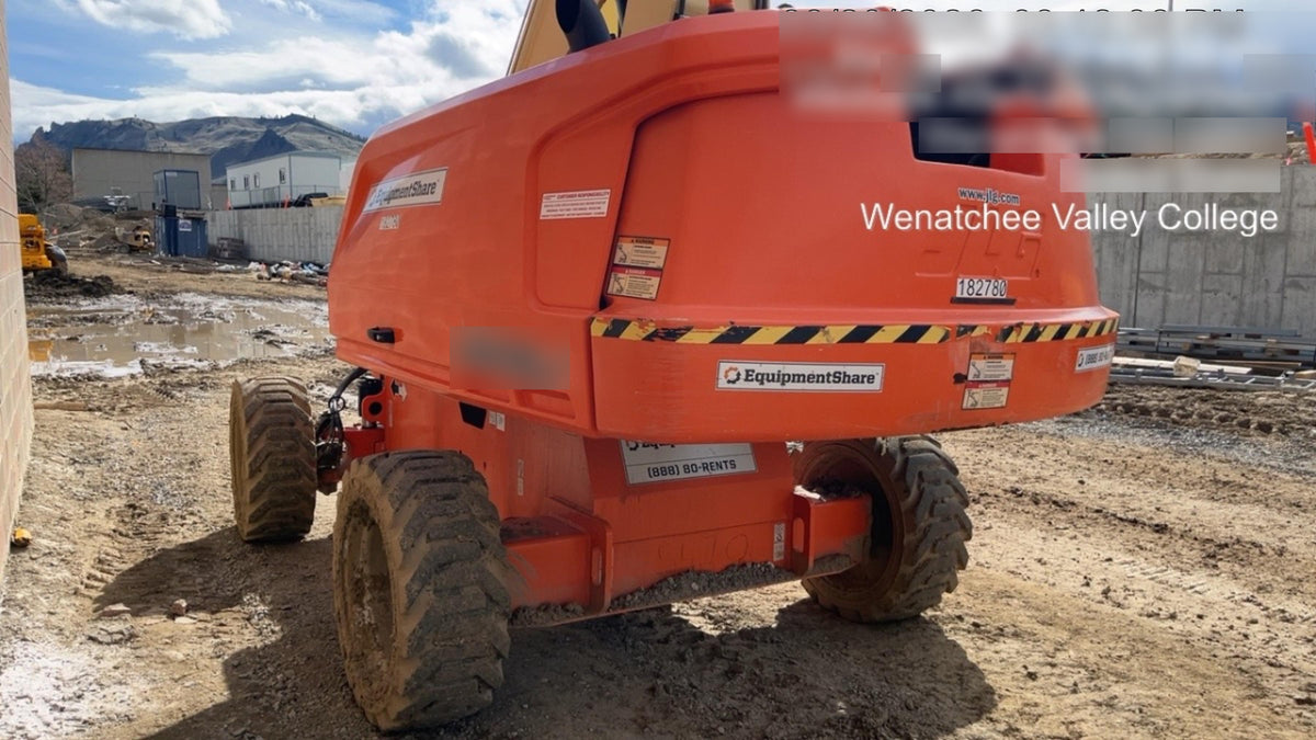 2021 JLG 660SJ