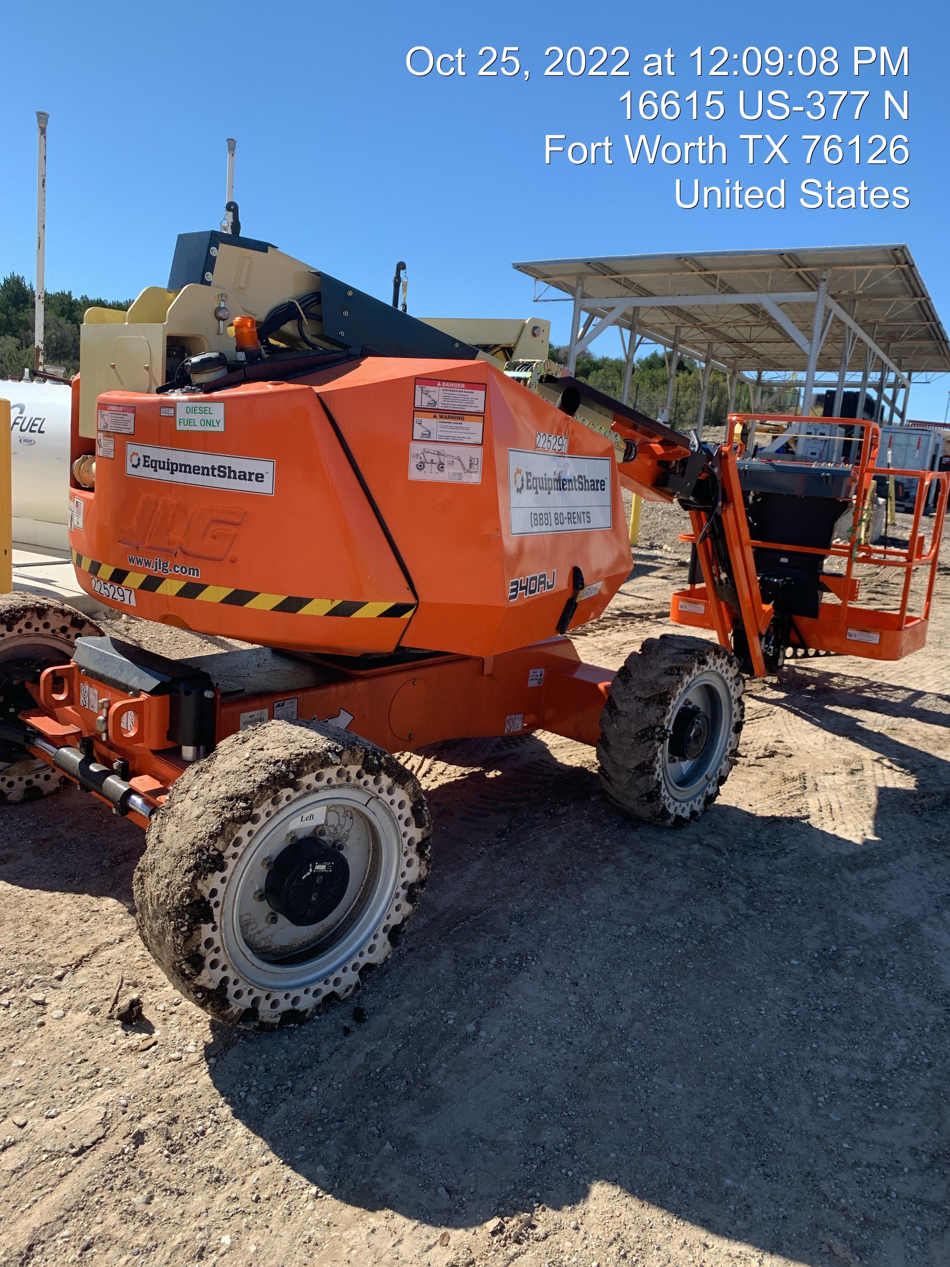 2022 JLG 340AJ