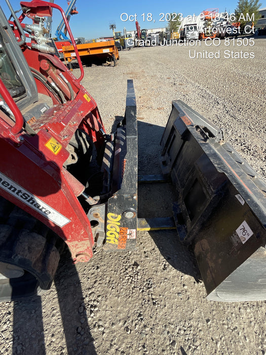 2022 DIGGA 48" Pallet Forks - Digga