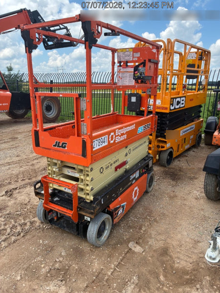 2022 JLG ES1932
