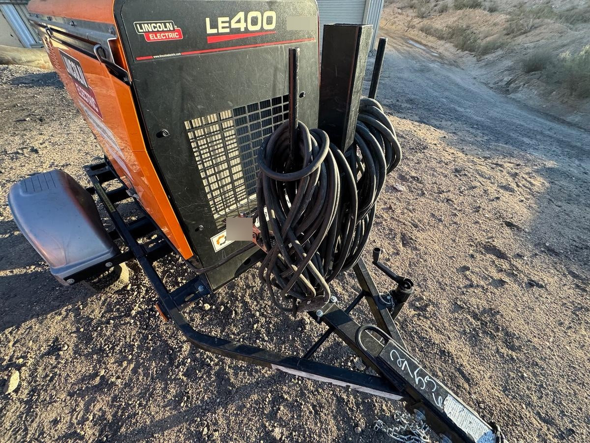 2022 Lincoln Electric LE400 Kubota V1505, Trlr, Cable Rack, Light Kit, ES Decals, T3