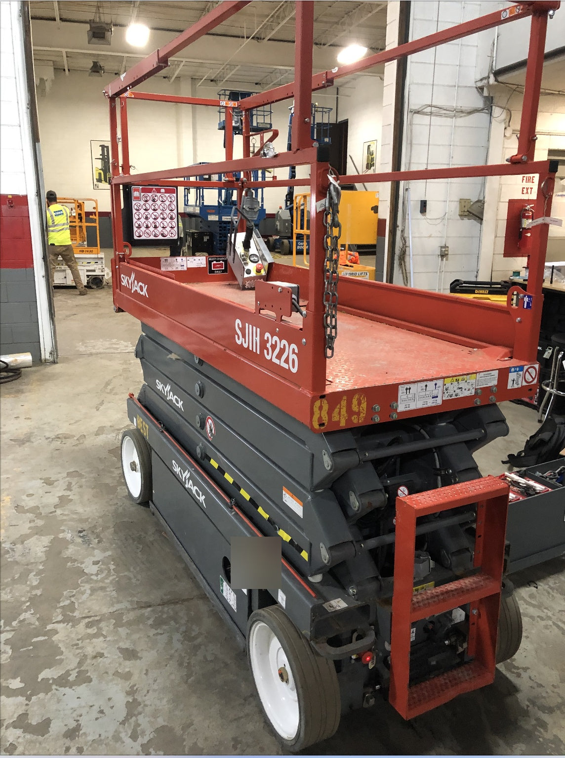 2018 Skyjack SJIII-3226 Standard Rental Specs