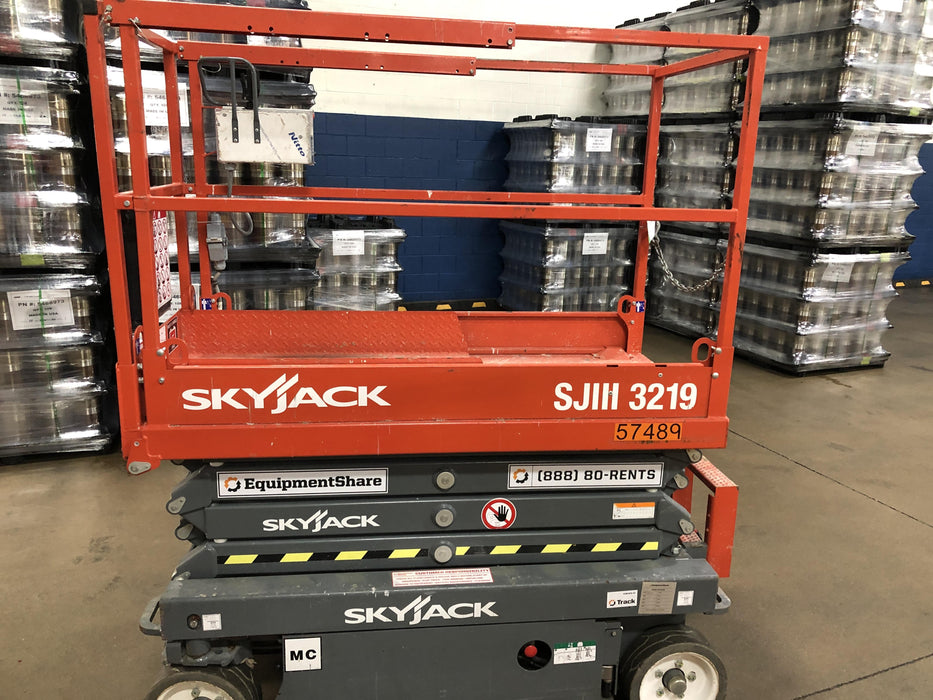 2017 Skyjack SJIII-3219 Standard Rental Specs