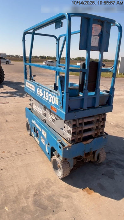 2017 Genie GS-1930 Genie GS1930 Scissor Lift