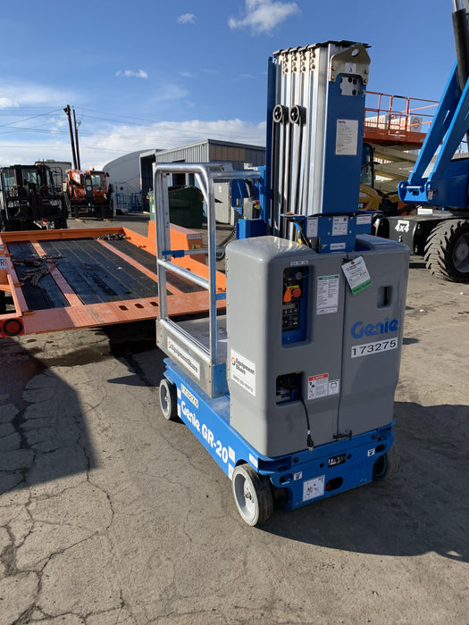 2021 GENIE GR-20