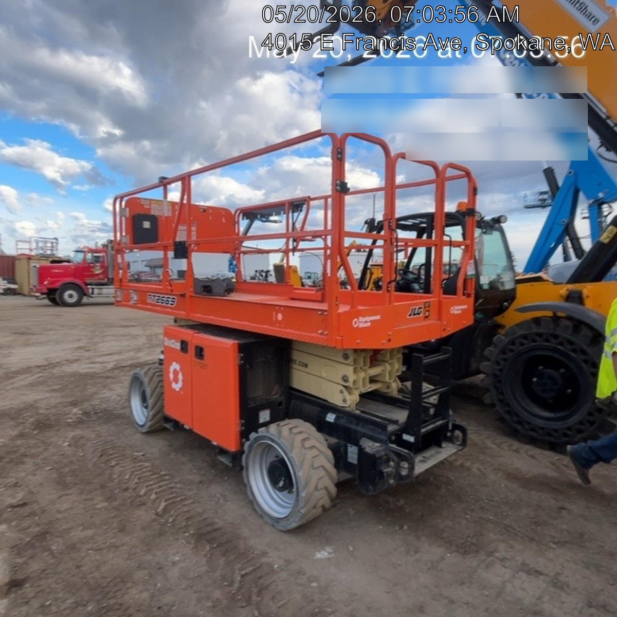2023 JLG RT2669
