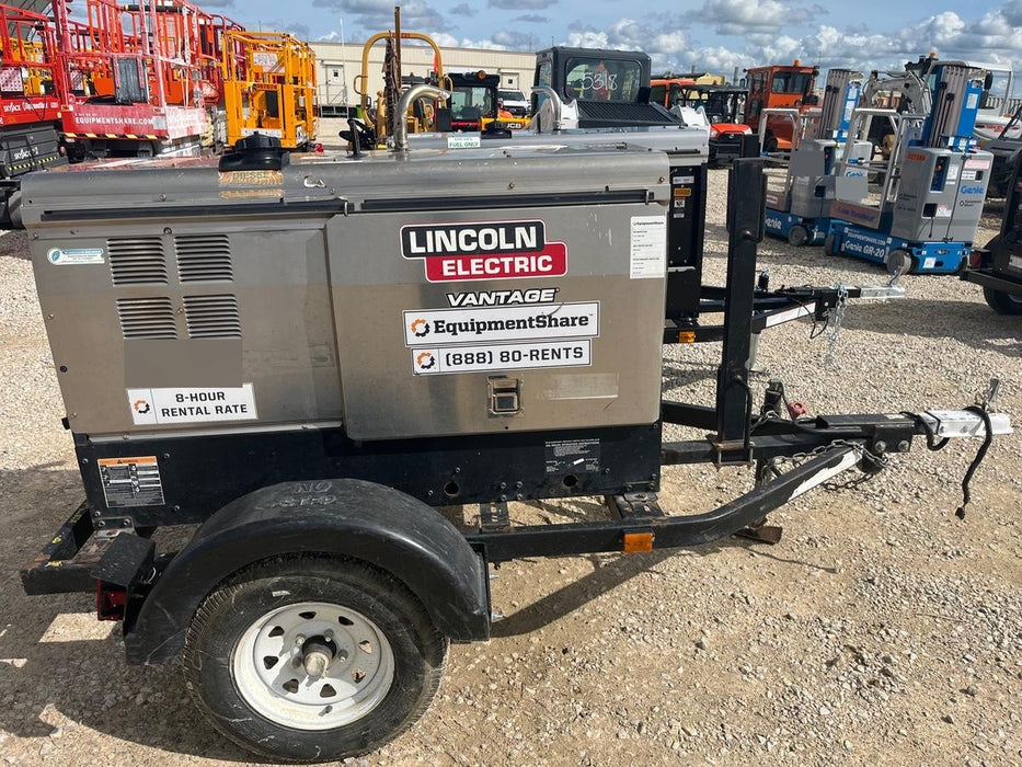 2019 Lincoln Electric Vantage 322 Welder Ready-Pak 3, Two wheel trailer, Fender and Light kit, Cable Rack