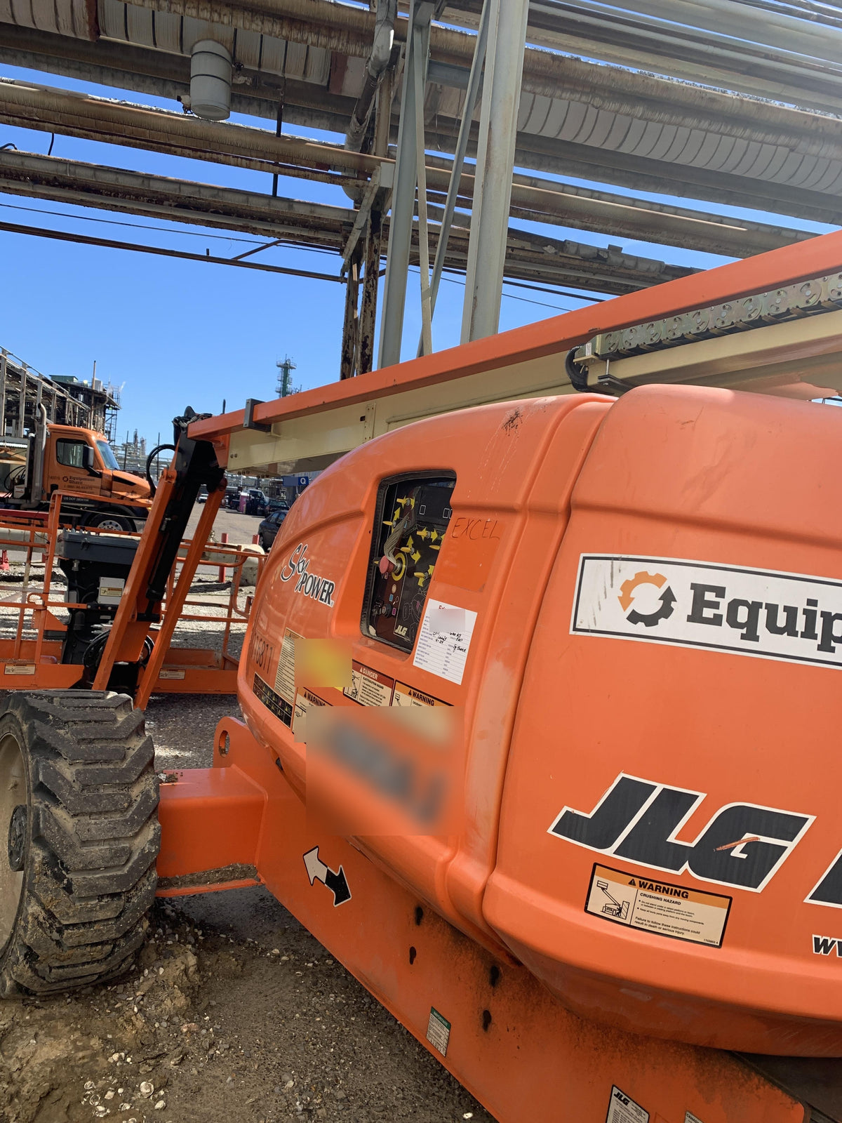 2021 JLG 600AJ