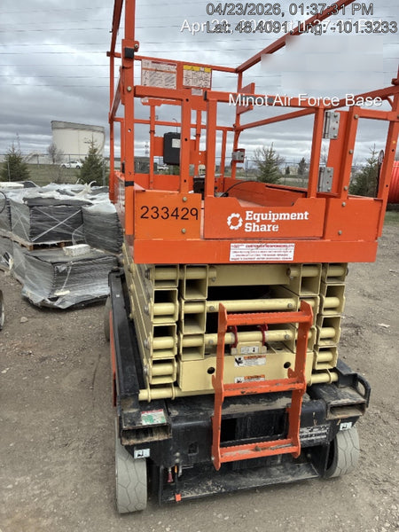 2022 JLG ES3246