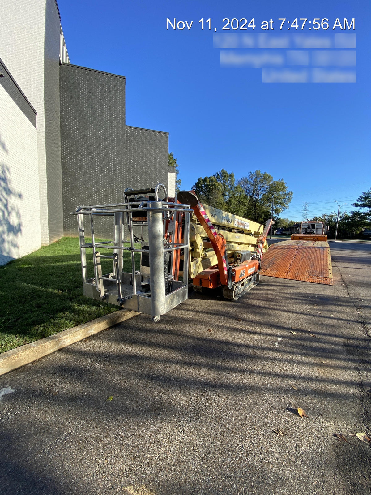 2017 JLG X770AJ