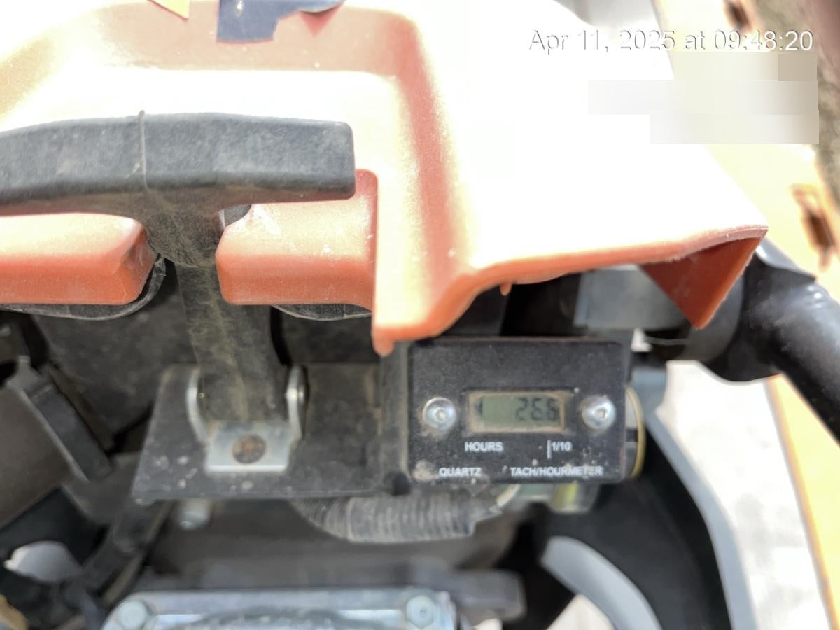 2024 HUSQVARNA LT6005