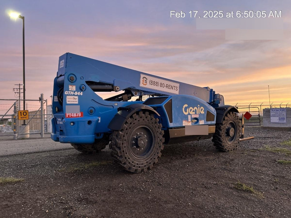 2019 GENIE GTH-844