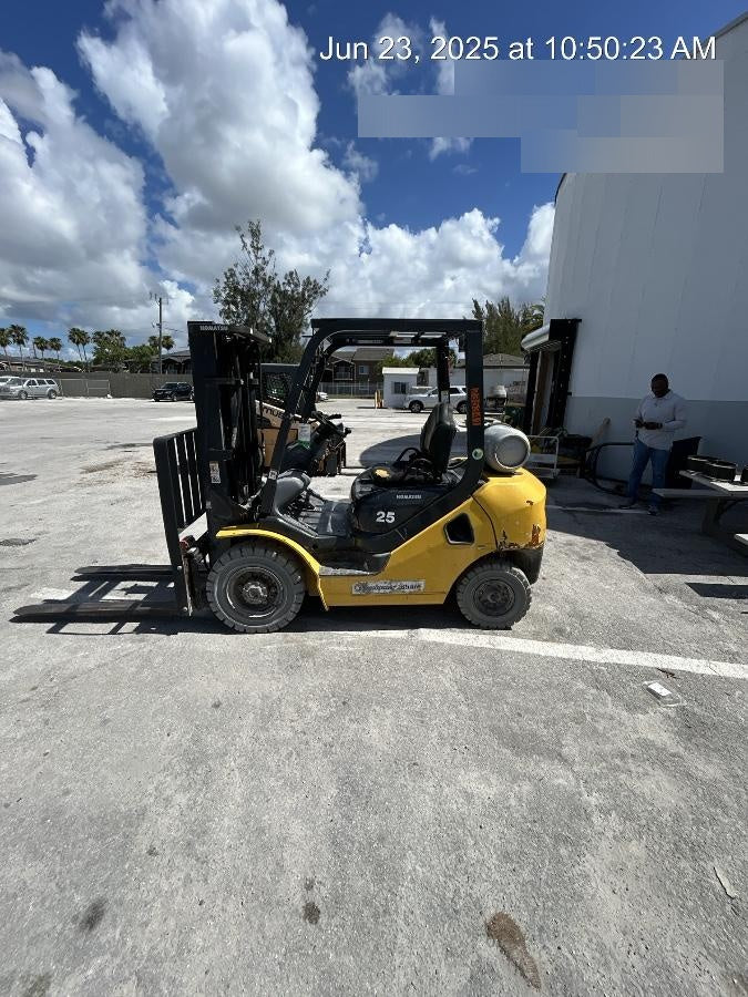 2022 KOMATSU FG25T-16