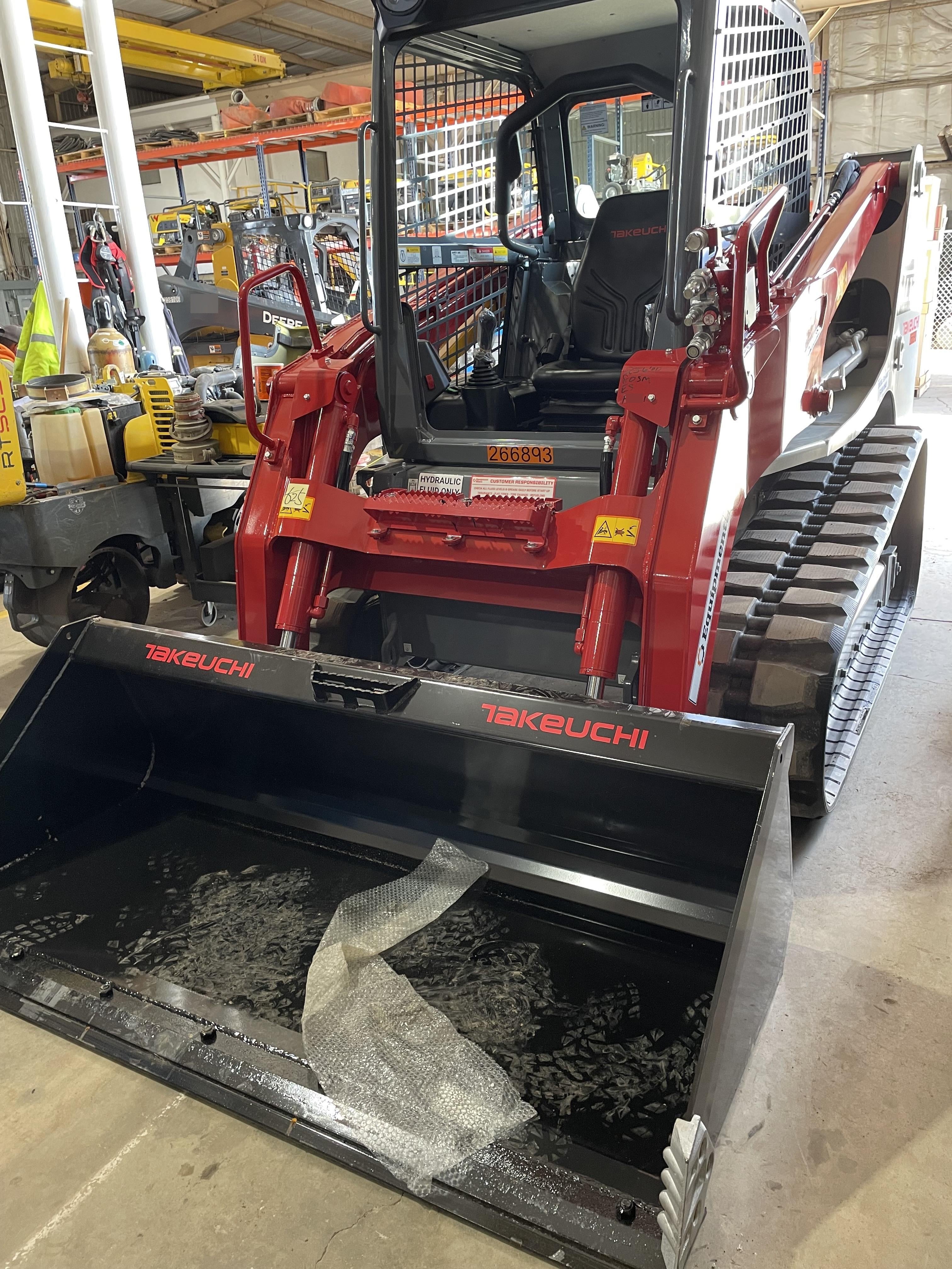 2022 TAKEUCHI TL12R2-R
