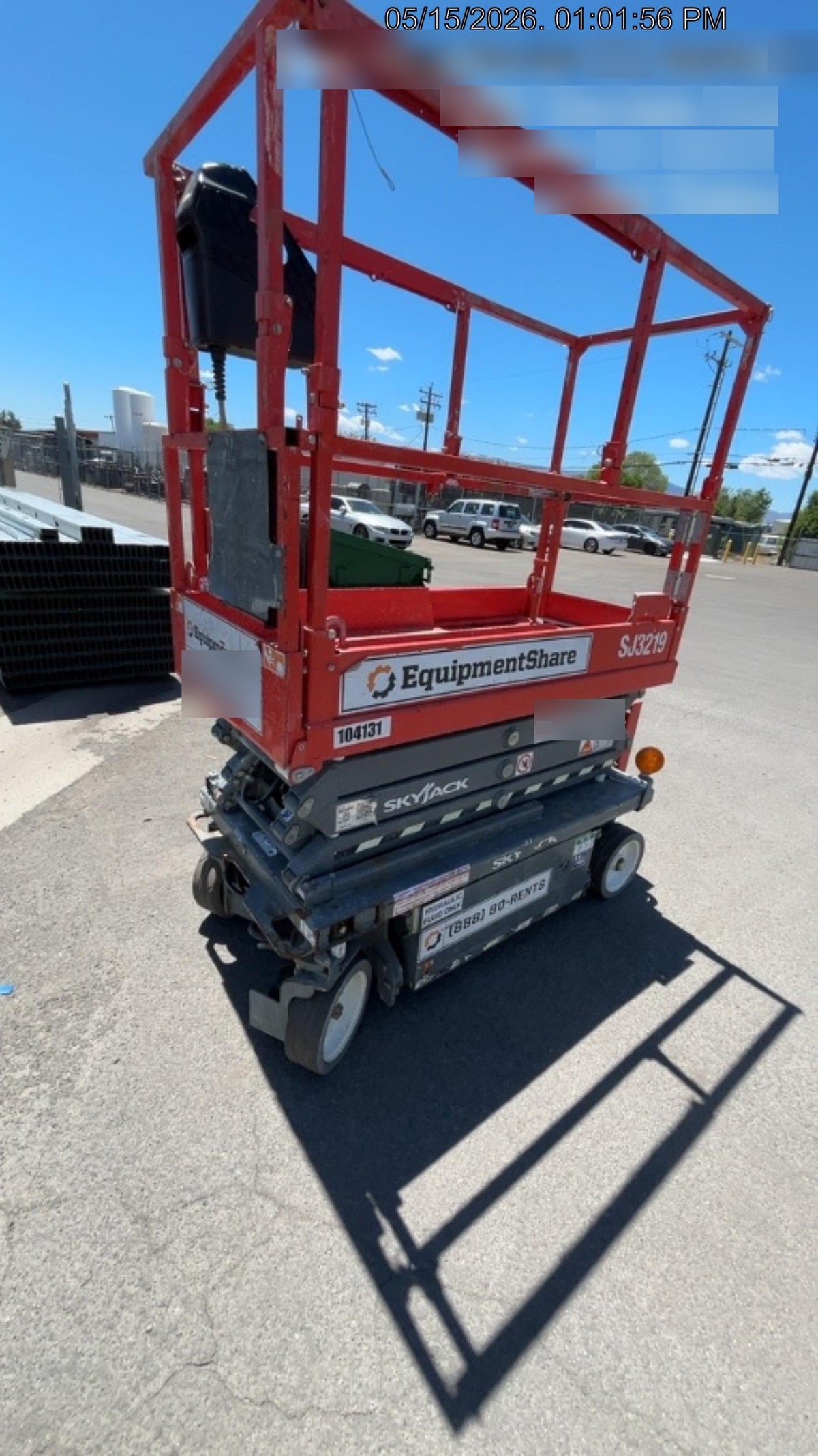 2020 Skyjack SJIII-3219 Solid NM Tires, Half height spring hinged entry gate, Dual Beacons, 800W Inverter