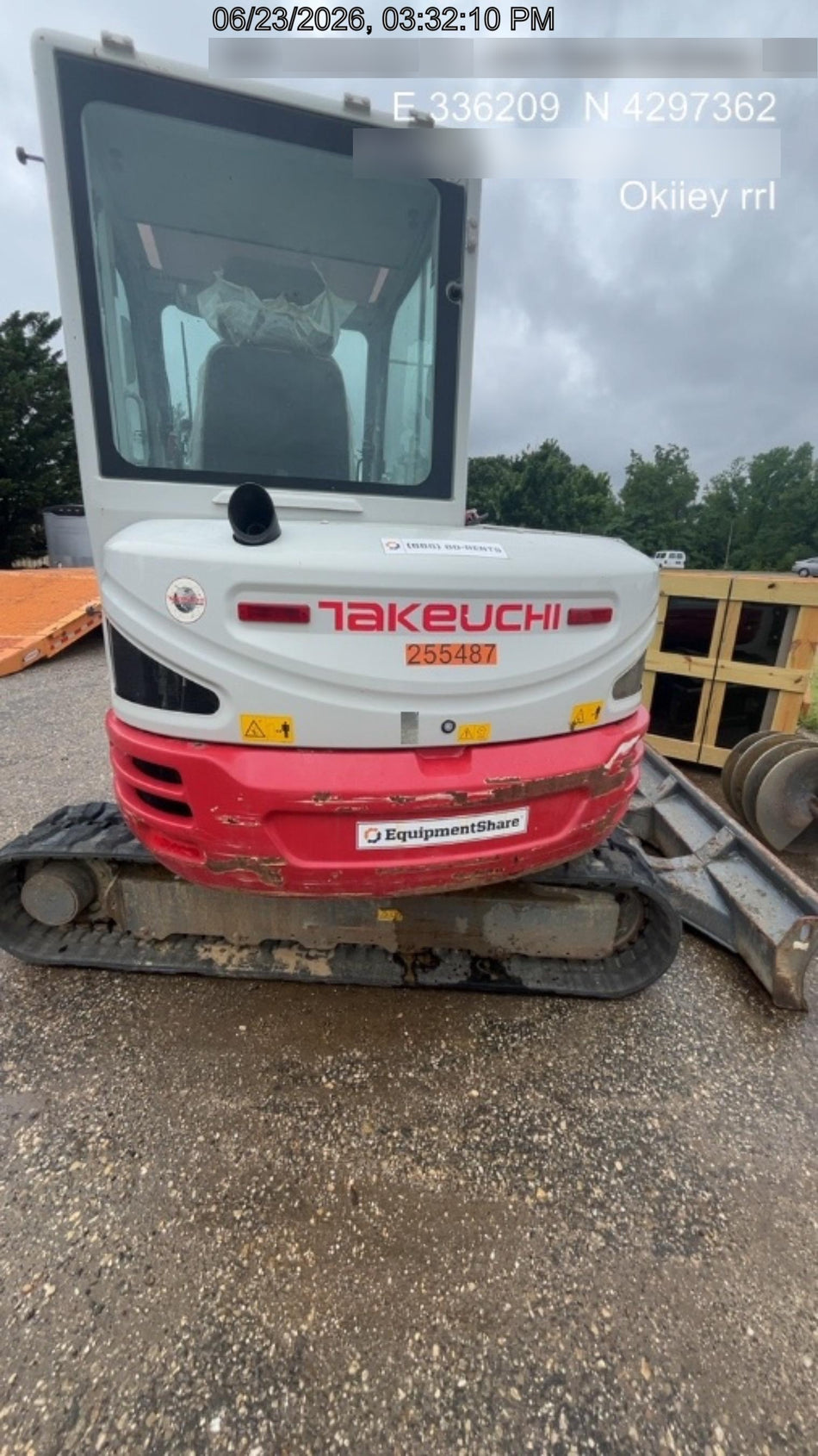 2022 TAKEUCHI TB250-2CR