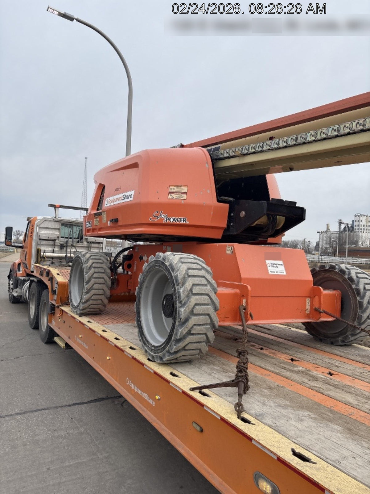2019 JLG 660SJ