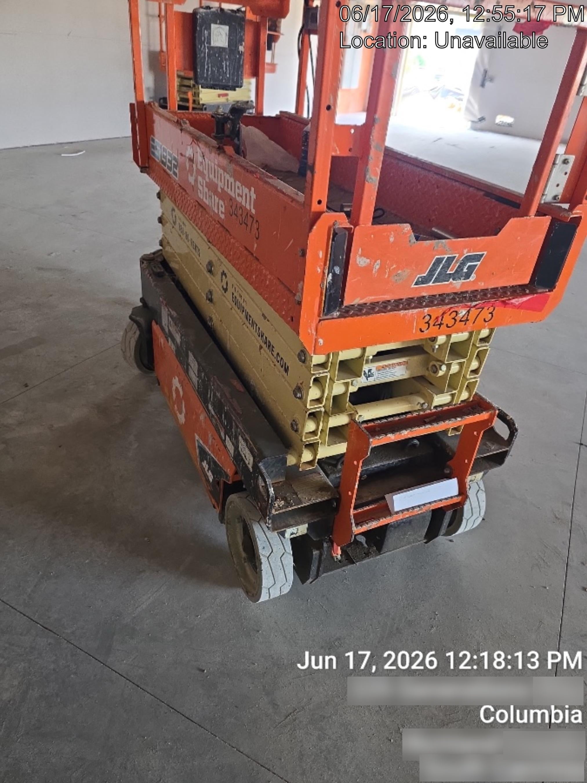 2023 JLG ES1932