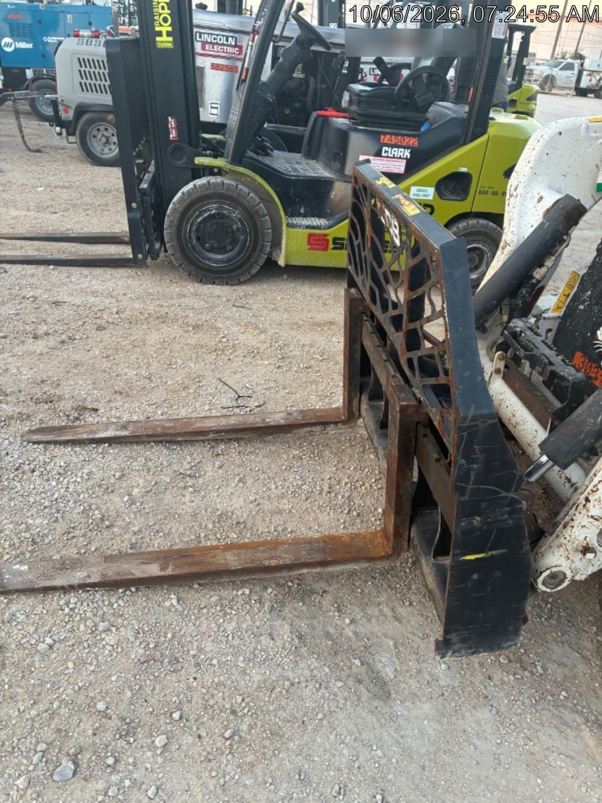 2022 PALADIN 48" Pallet Forks - Paladin