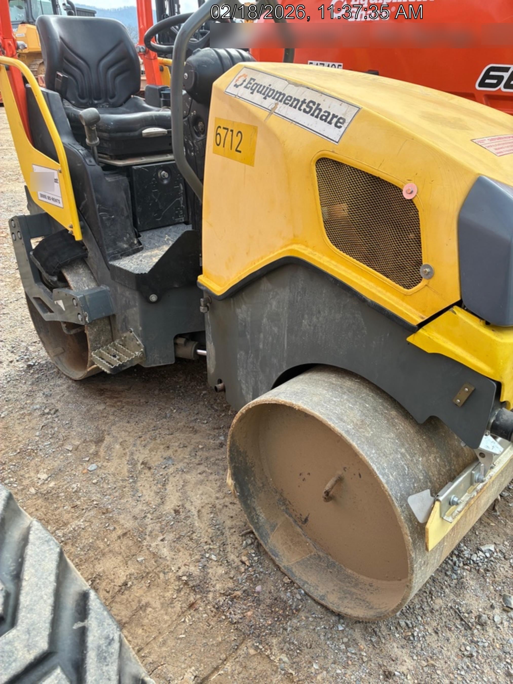 2017 WACKER NEUSON RD18